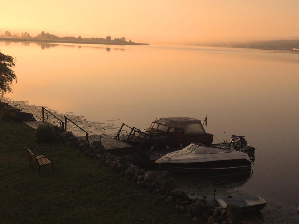 Guest House And Camping Jūrkalne المظهر الخارجي الصورة